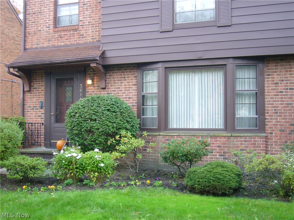 3814 Hillbrook Road Cleveland, OH 44118 - Photo 23 of 25