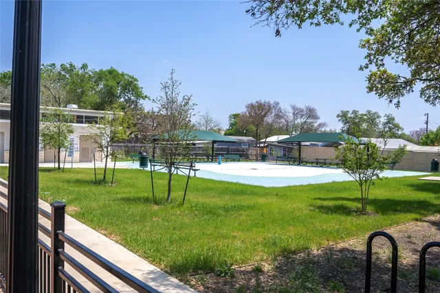 $1,200 | 304 Stubblefield Lane, Unit 1203, Liberty Hill, TX 78642