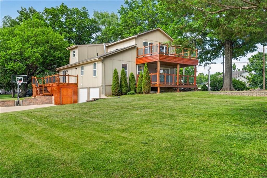 2133 Northeast Todd George Road Lee's Summit, MO 64086 - Photo 7 of 67