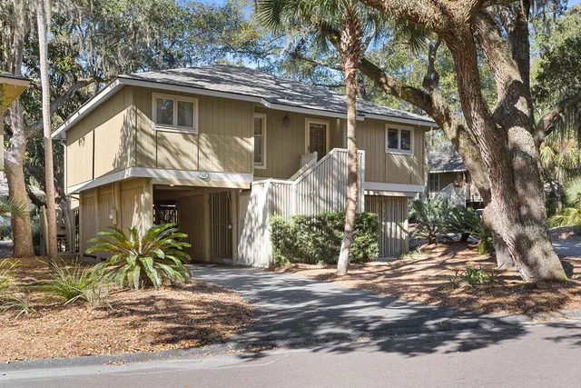 $795,000 | 1112 Summer Wind Lane, Johns Island, SC 29455