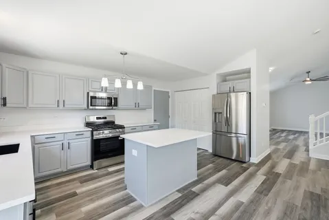 $415,000 | 805 Thorn Creek Drive, Joliet, IL 60436