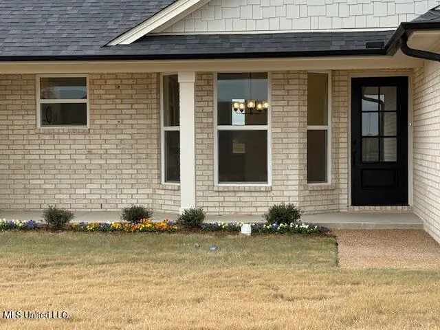 $303,000 | 104 Red Bird Cove, Senatobia, MS 38668