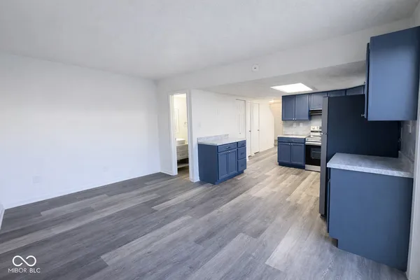 $179,900 | 2872 2 Worlds Drive, Columbus, IN 47201