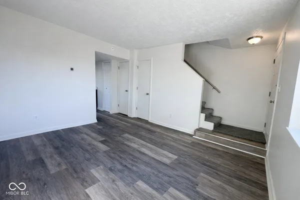 $184,900 | 2872 2 Worlds Drive, Columbus, IN 47201