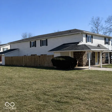 $179,900 | 2872 2 Worlds Drive, Columbus, IN 47201