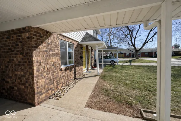 $184,900 | 2872 2 Worlds Drive, Columbus, IN 47201
