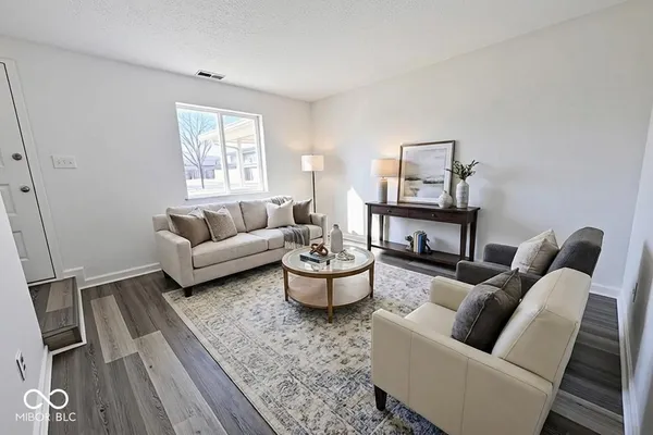 $179,900 | 2872 2 Worlds Drive, Columbus, IN 47201