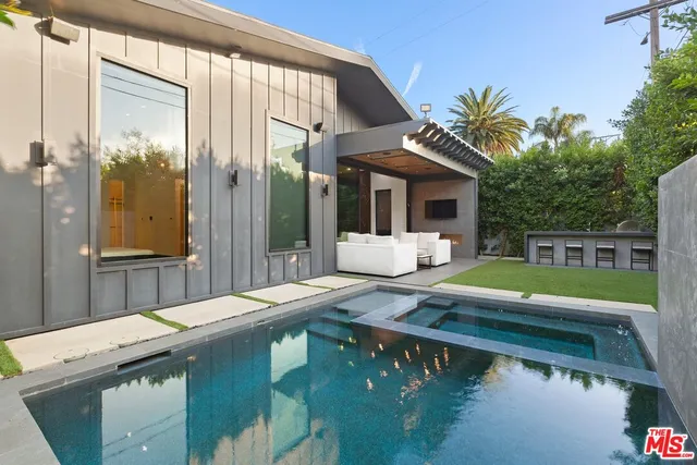 $15,995 | 4803 Lemona Avenue, Sherman Oaks, CA 91403