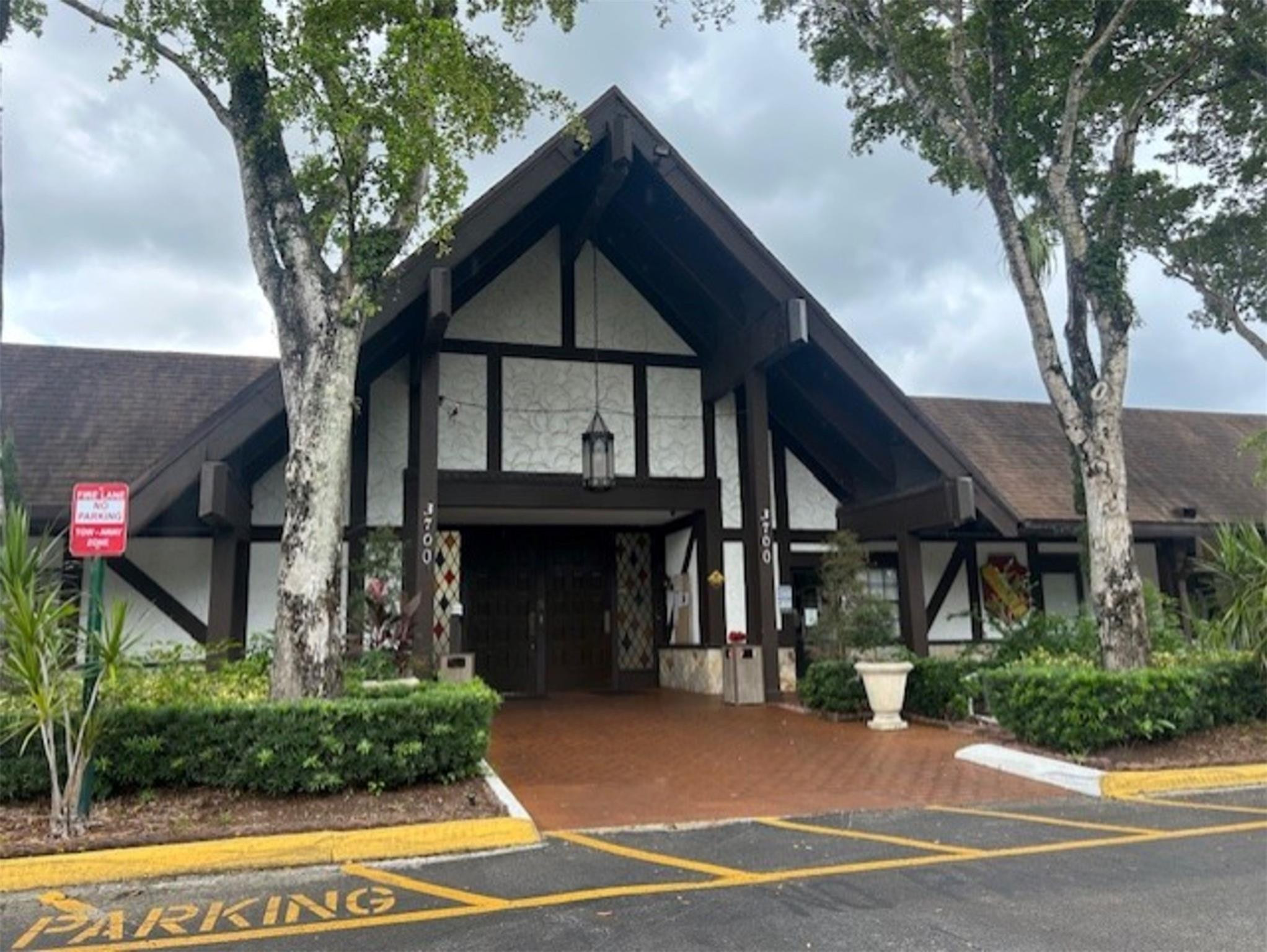 3720 Inverrary Drive, Unit 1T Lauderhill, FL 33319 - Photo 29 of 36 Photo 29