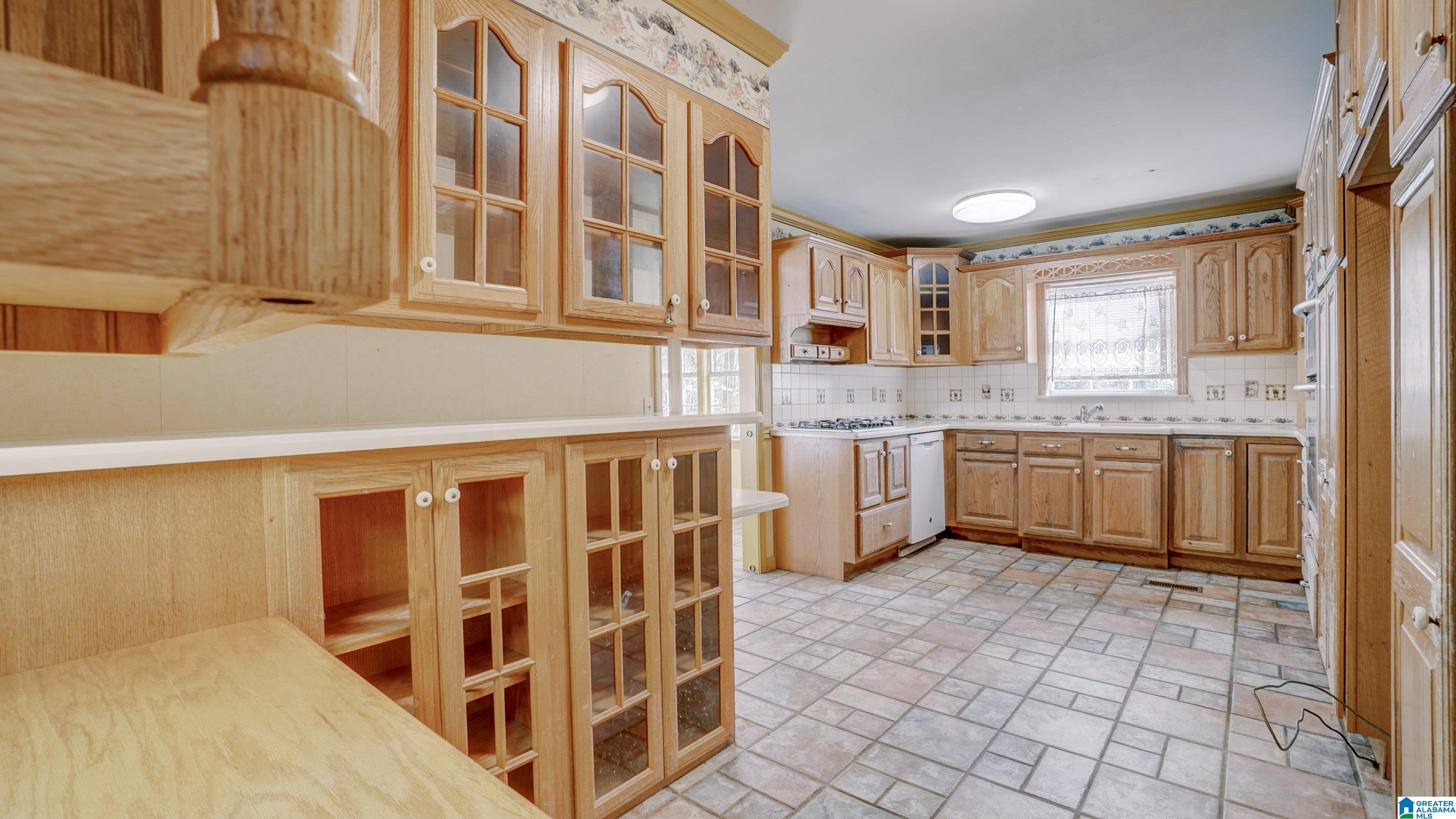 526 County Road 125 Heflin, AL 36264 - Photo 13 of 83