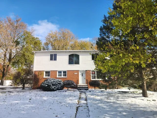 $224,900 | 15441 East End Avenue, Dolton, IL 60419