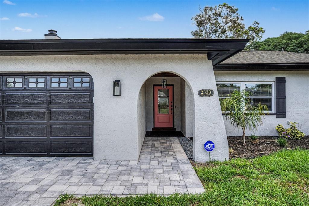 2333 Citrus Hill Road Palm Harbor, FL 34683 - Photo 3 of 30