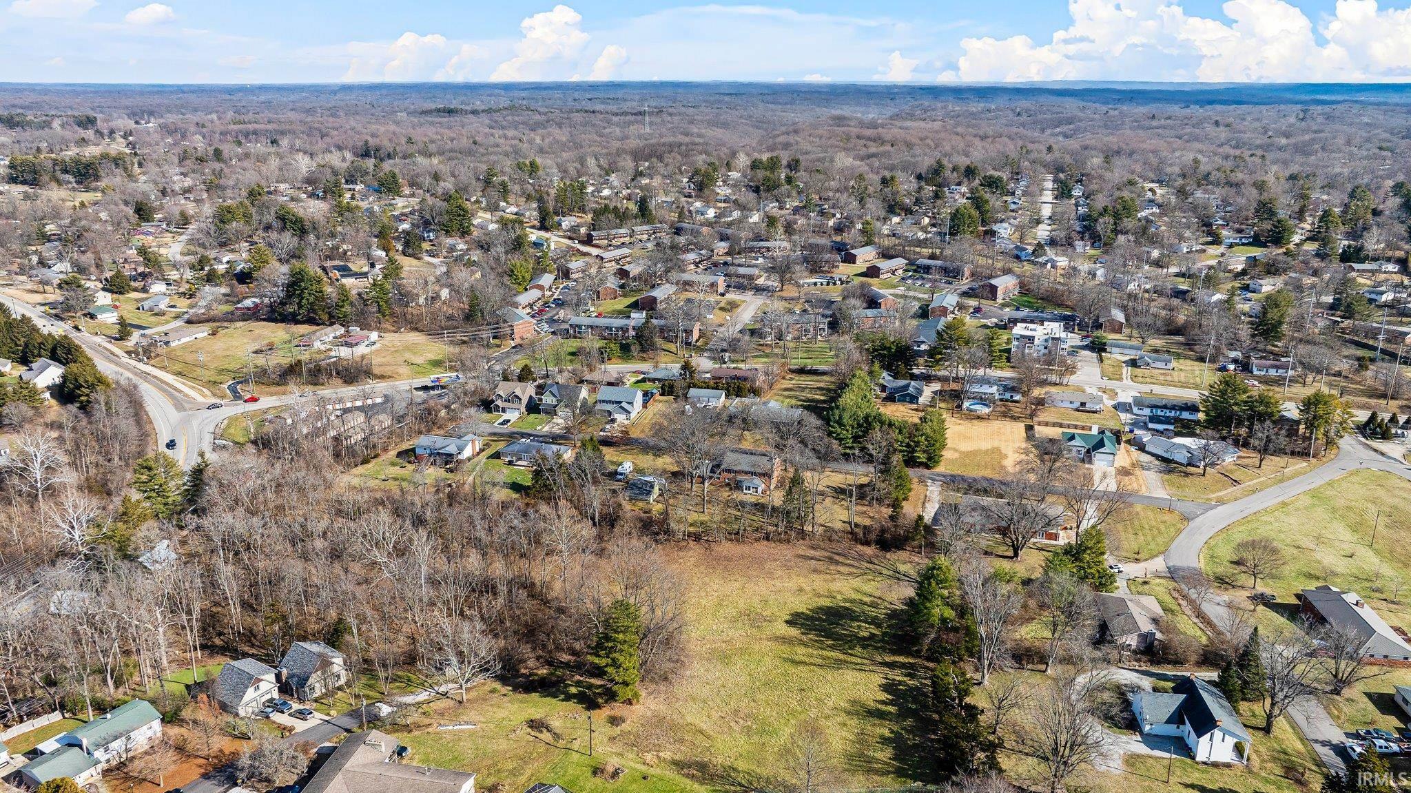 3621 East Post Road Bloomington, IN 47408 - Photo 2 of 10