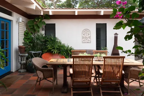 $2,995,000 | 8 Manu Ihu Place, Kihei, HI 96753