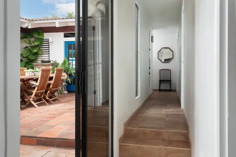 $2,995,000 | 8 Manu Ihu Place, Kihei, HI 96753