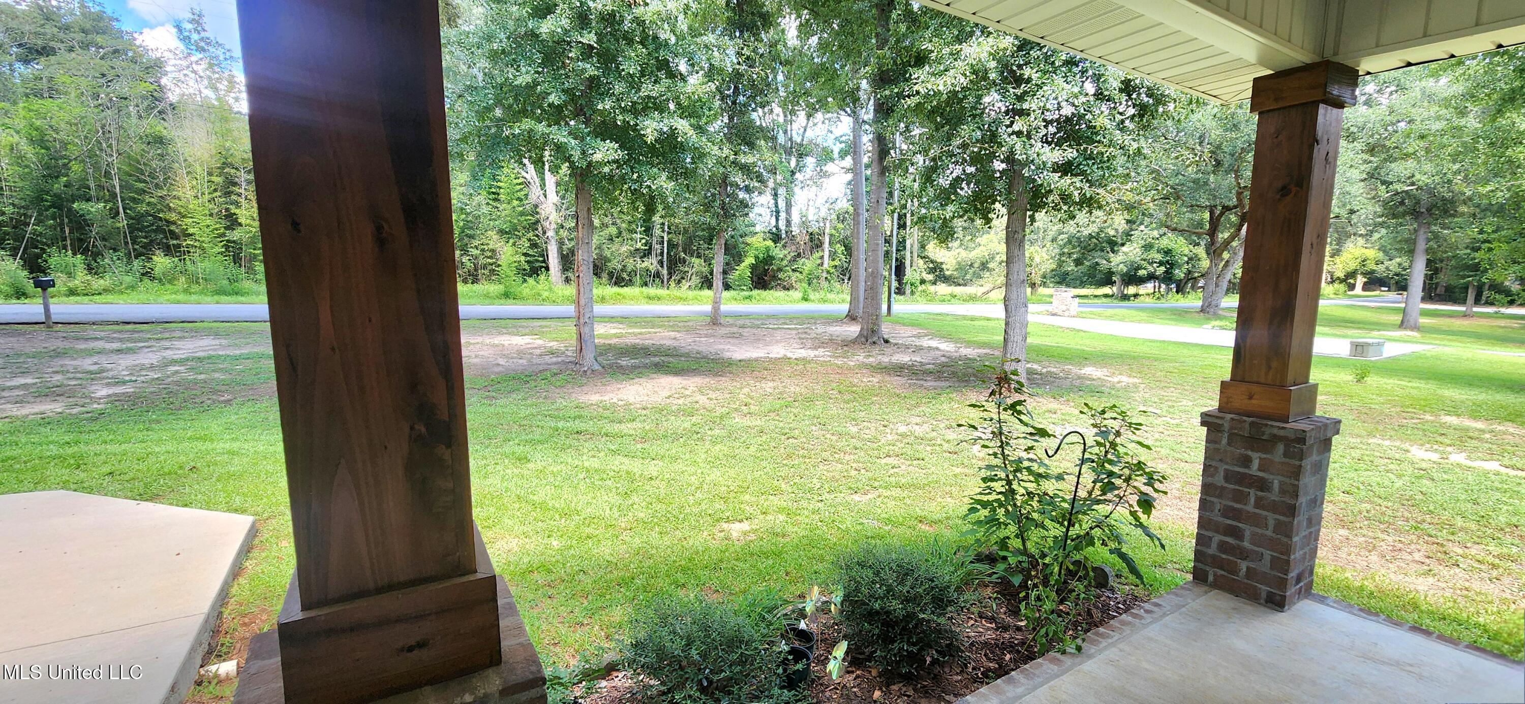 111 East V Lowery Road Lucedale, MS 39452 - Photo 6 of 36 20250823_140030