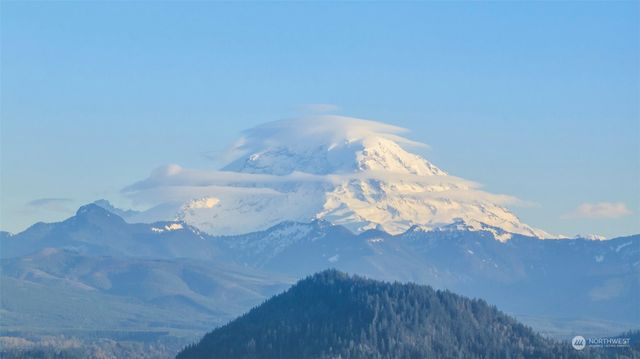 a view of a golf course