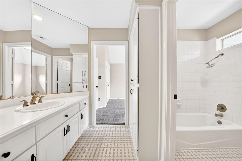 137 Shepherds Glen Road Heath, TX 75032 - Photo 34 of 40