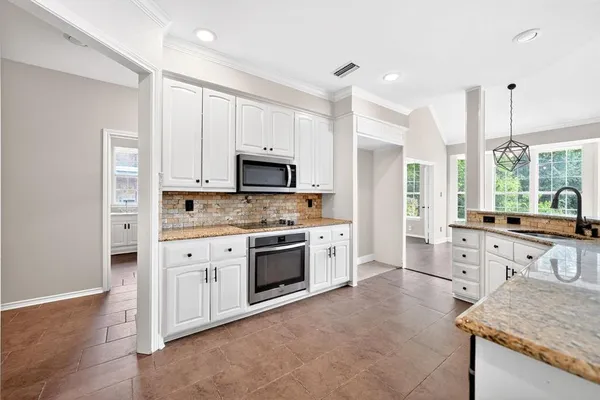 $699,900 | 137 Shepherds Glen Road, Heath, TX 75032