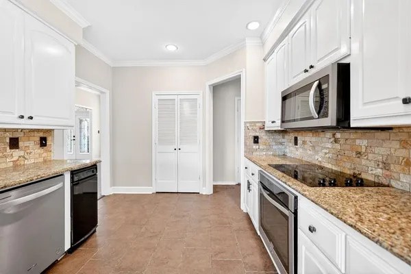 $699,900 | 137 Shepherds Glen Road, Heath, TX 75032