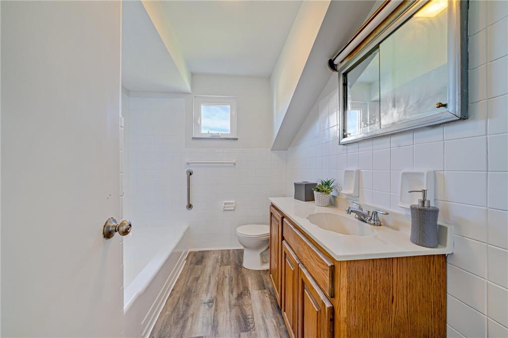 366 Oak Spring Road Canonsburg, PA 15317 - Photo 17 of 24 Gallery Image 17