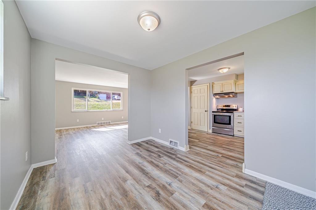 366 Oak Spring Road Canonsburg, PA 15317 - Photo 6 of 24 Gallery Image 6