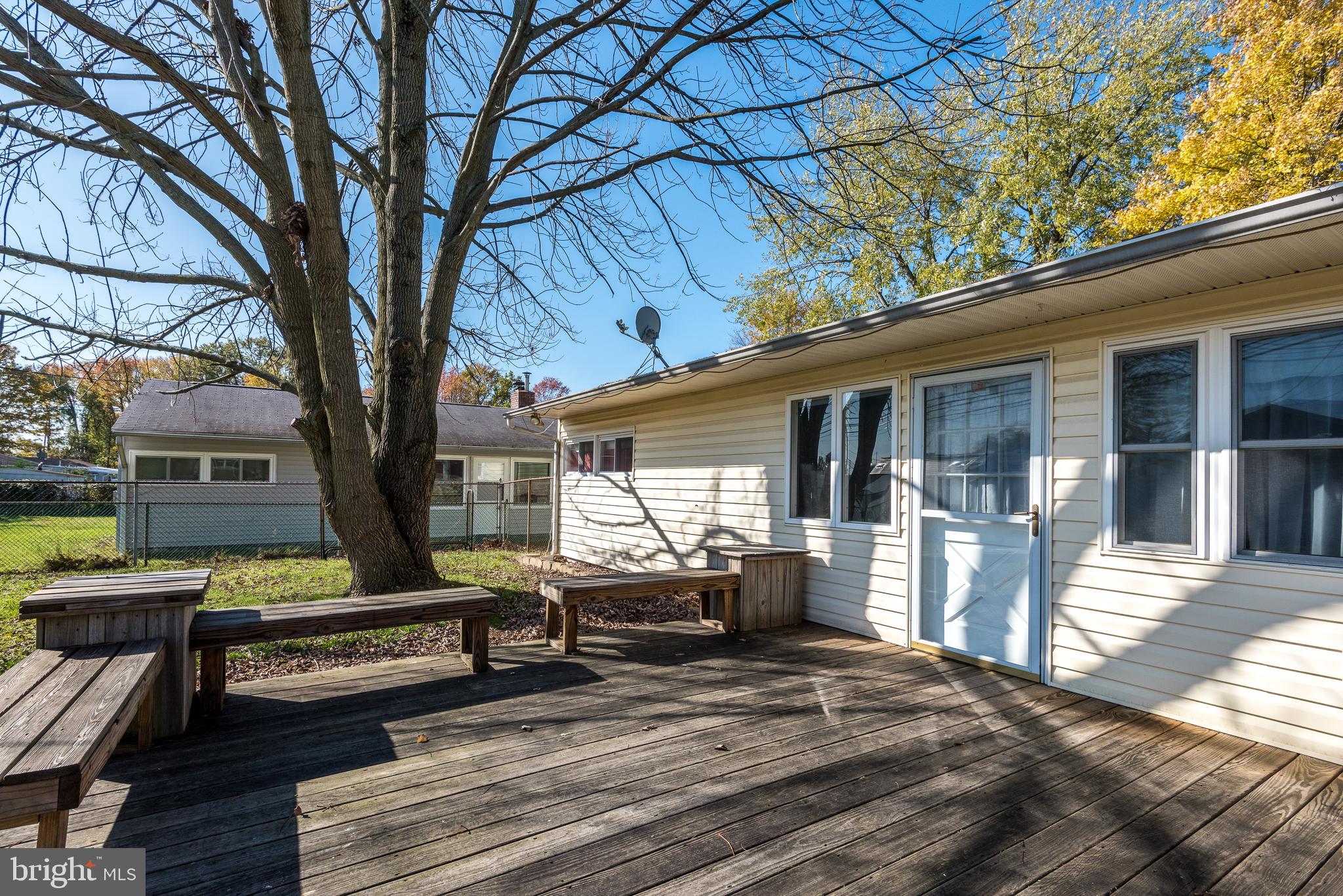 116 Border Rock Road Levittown, PA 19057 - Photo 22 of 27 Enjoy relaxing and entertaining on your large deck