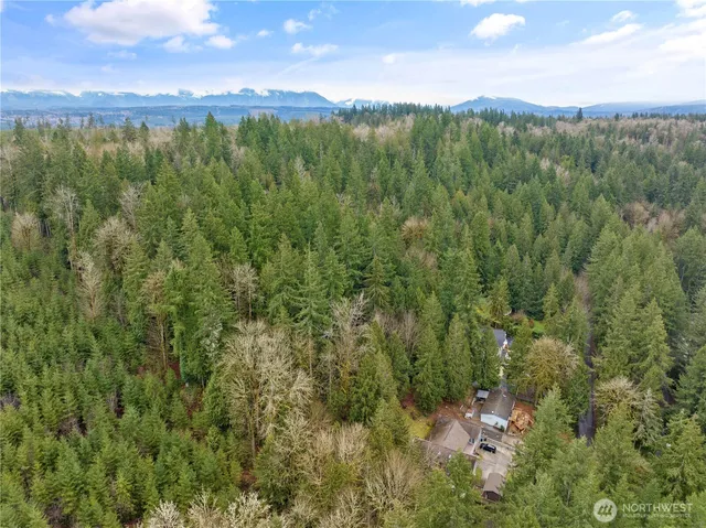 $450,000 | 3866 East Ames Lake Drive Northeast, Redmond, WA 98053