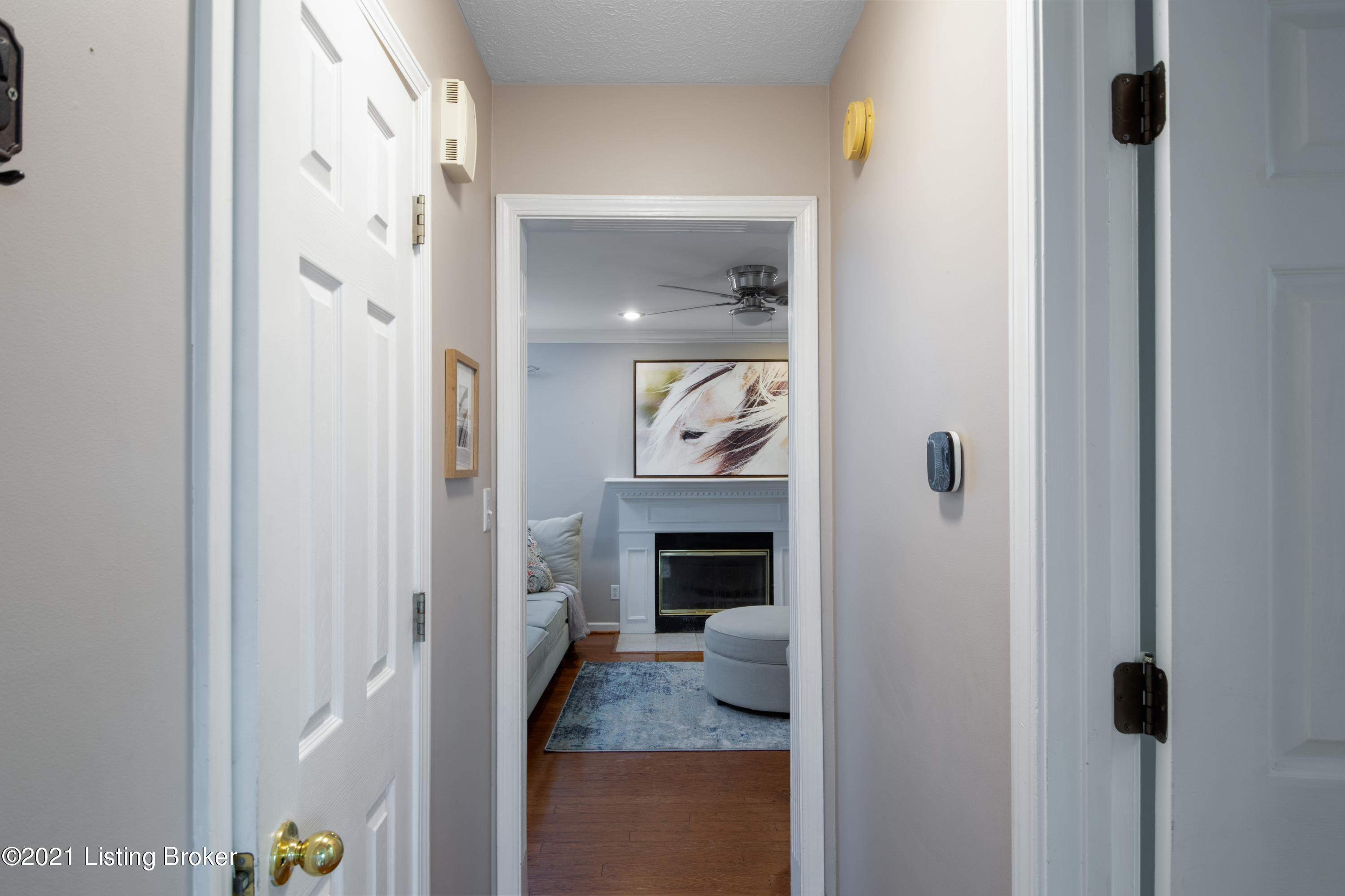 220 Rolling Ridge Way Simpsonville, KY 40067 - Photo 19 of 34 Half BA Hallway