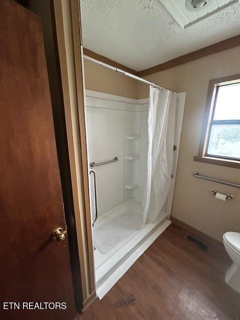 4551 Upper Crab Road Jamestown, TN 38556 - Photo 17 of 22 a bathroom with a glass shower door