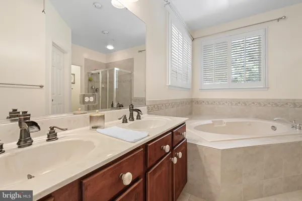 $6,000 | 11810 Tregiovo Place, Fort Washington, MD 20744