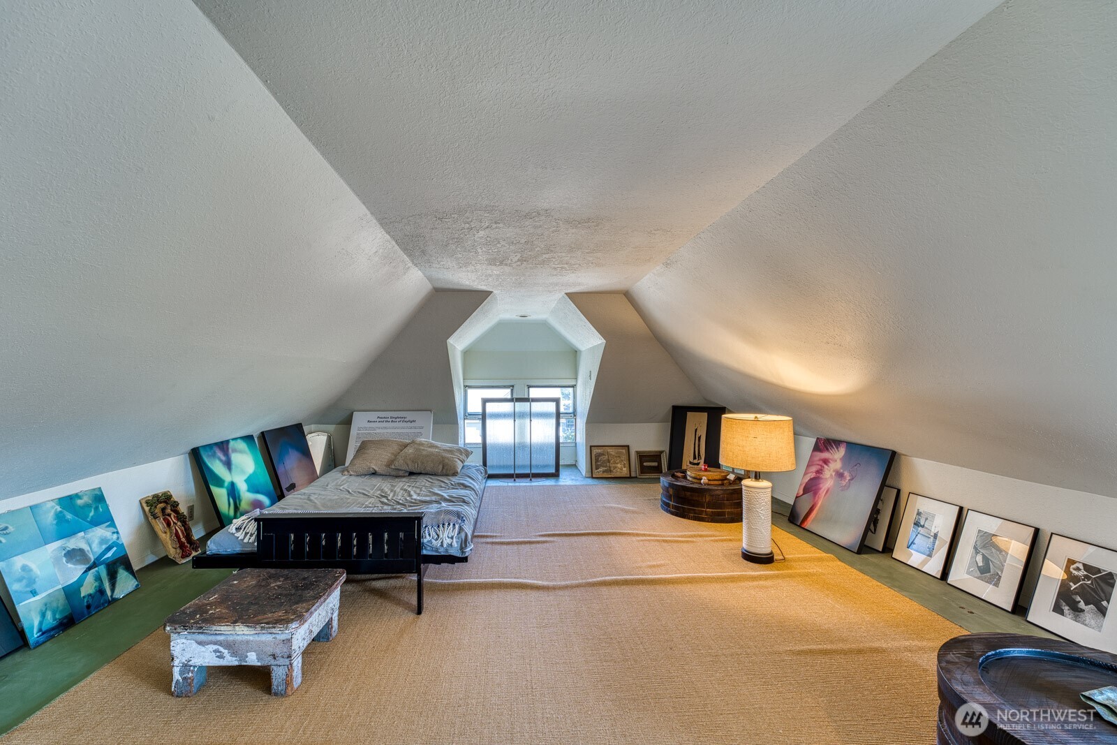 618 South 15th Street Tacoma, WA 98405 - Photo 25 of 30 a living room with furniture and a flat screen tv