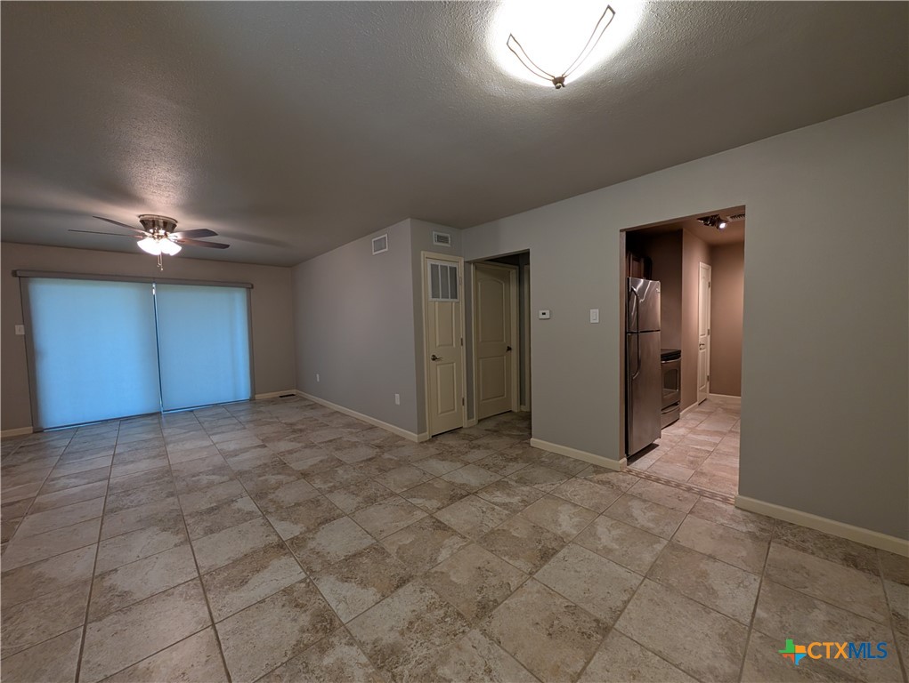 551 Terminal Loop Road, Unit D5 McQueeney, TX 78123 - Photo 11 of 44
