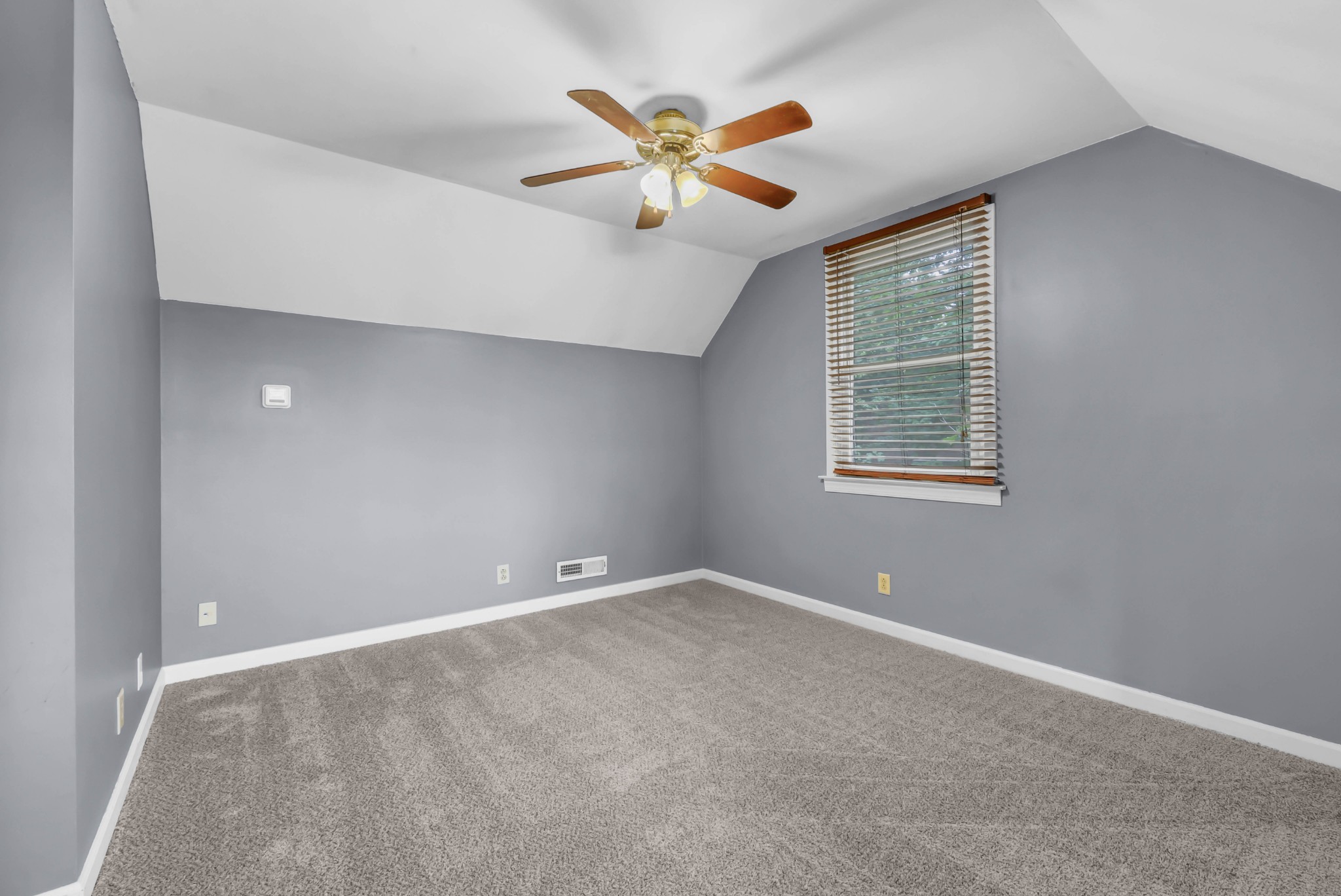 1245 Cloverdale Drive Clarksville, TN 37040 - Photo 28 of 38 Gallery Image 28