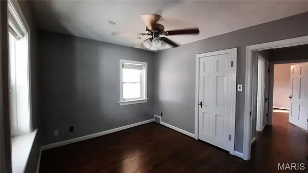 $1,950 | 7806 Garden Avenue, Shrewsbury, MO 63119