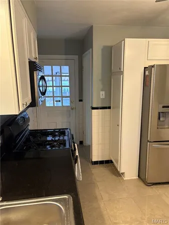 $1,950 | 7806 Garden Avenue, Shrewsbury, MO 63119