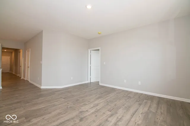 $2,195 | 876 Downey Lane, Greenfield, IN 46140