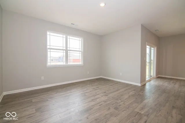 $2,195 | 876 Downey Lane, Greenfield, IN 46140