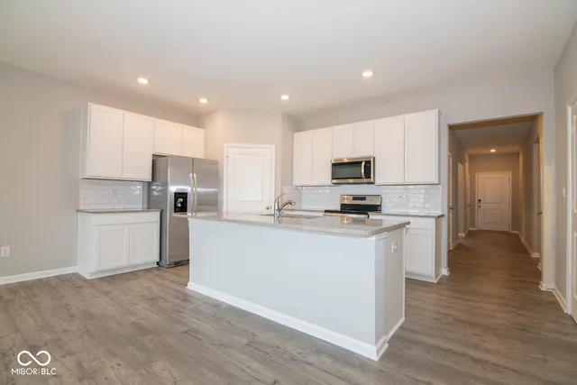 $2,195 | 876 Downey Lane, Greenfield, IN 46140