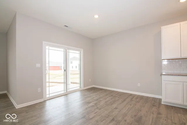 $2,195 | 876 Downey Lane, Greenfield, IN 46140