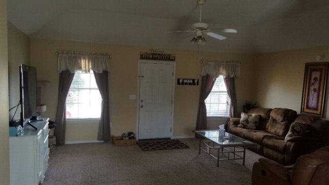 8861 Sherman Road Foley, AL 36535 - Photo 9 of 14 Living Room