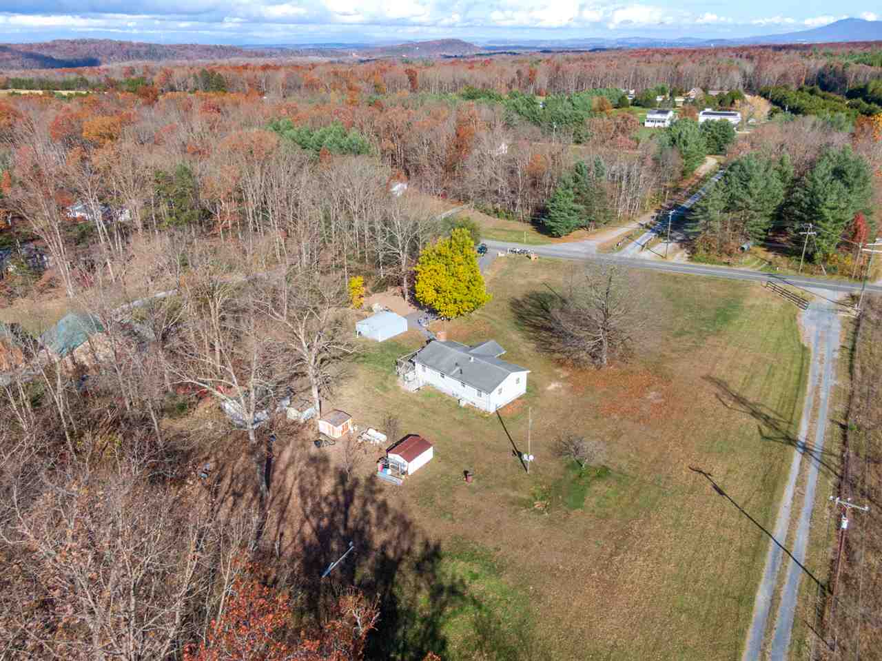 285 Harriston Road Grottoes, VA 24441 - Photo 5 of 39 Gallery Image 5