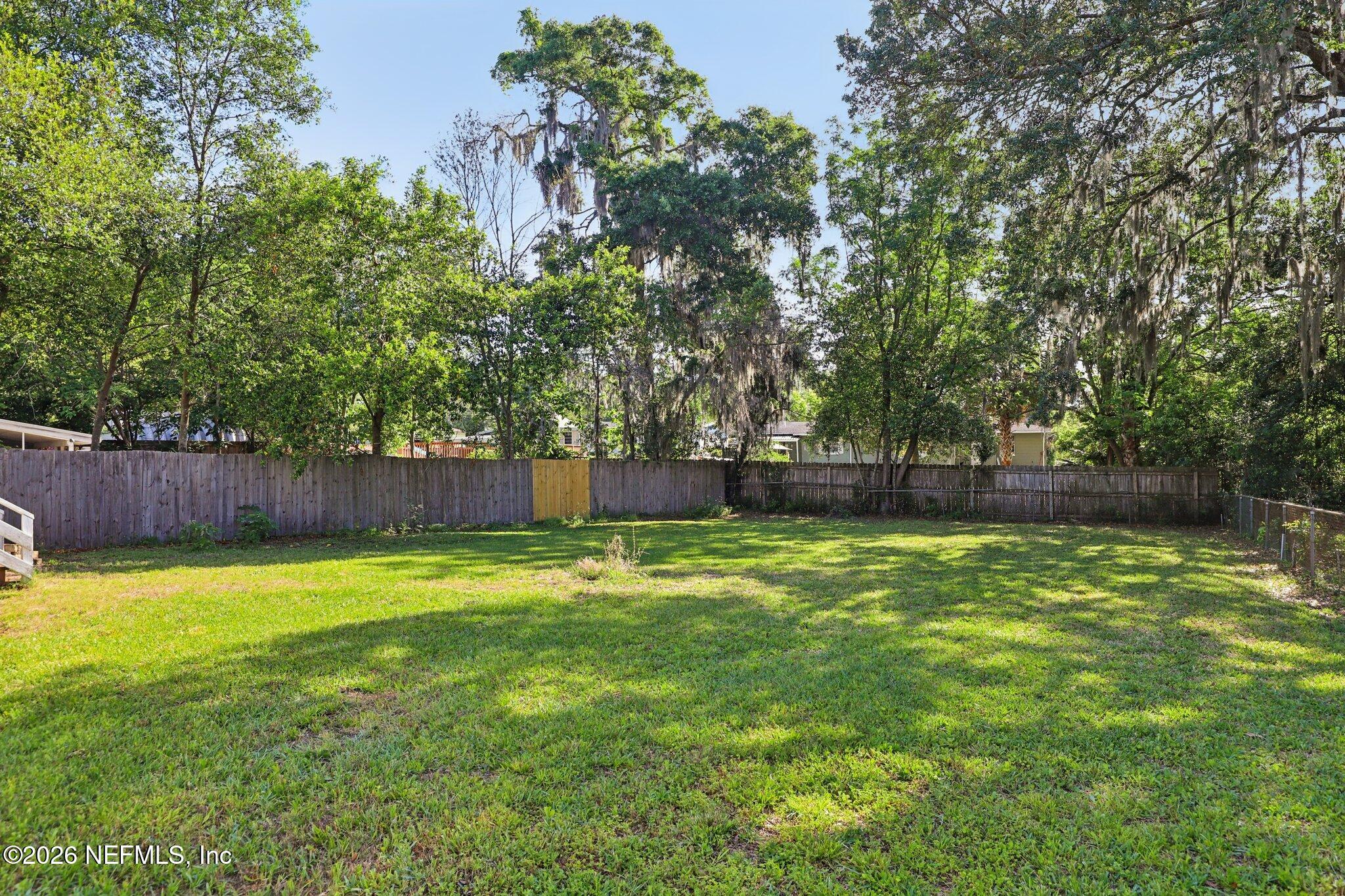737 Wren Road Jacksonville, FL 32216 - Photo 28 of 33 Back Yard