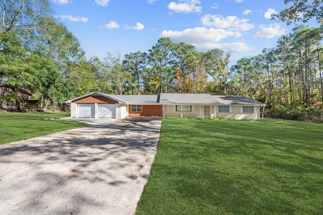 $204,000 | 108 South East Street, Corrigan, TX 75939