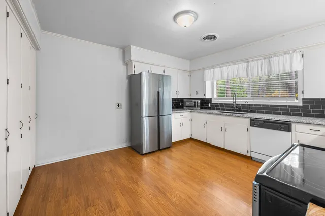 $204,000 | 108 South East Street, Corrigan, TX 75939