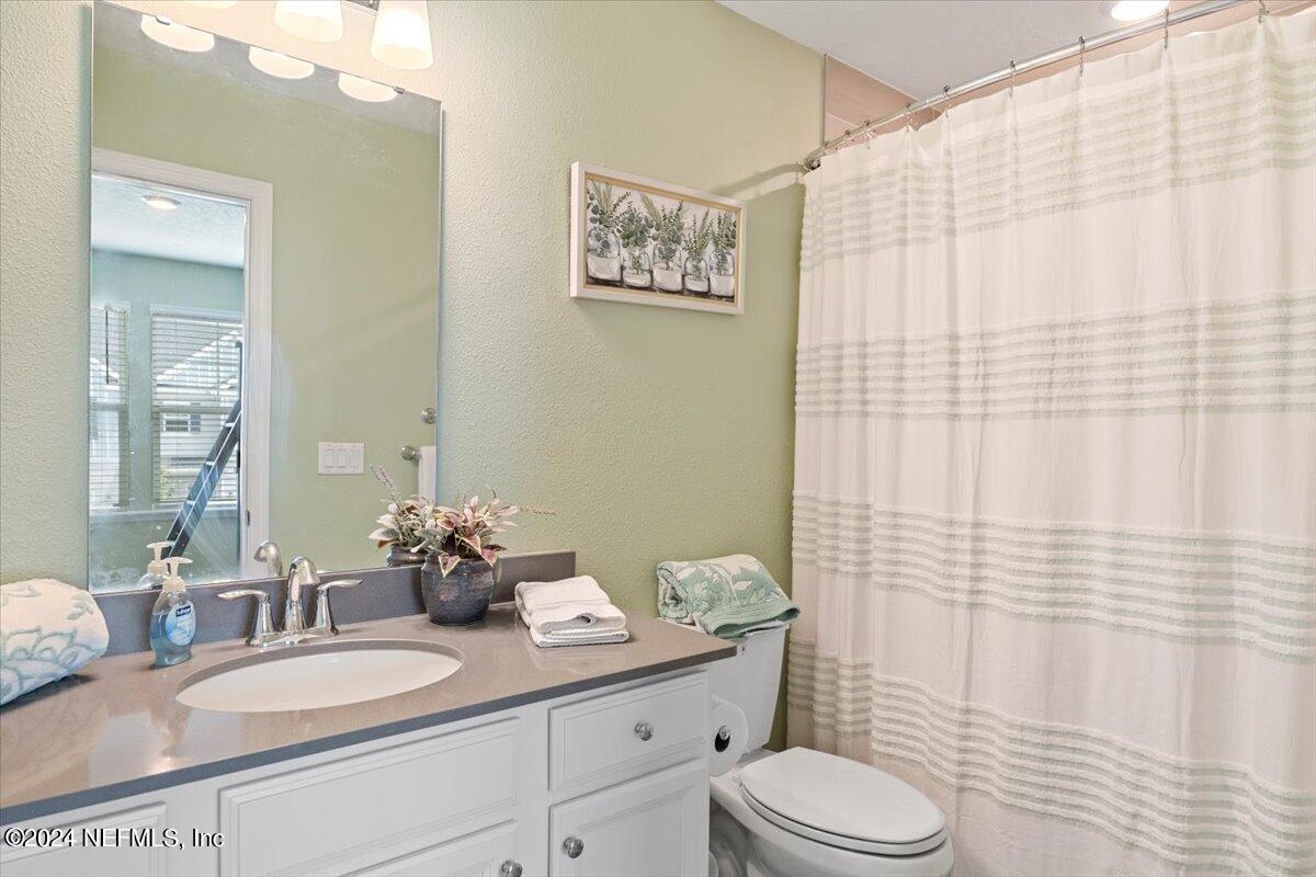 424 Boracay Circle St. Johns, FL 32259 - Photo 27 of 41 Bathroom Two