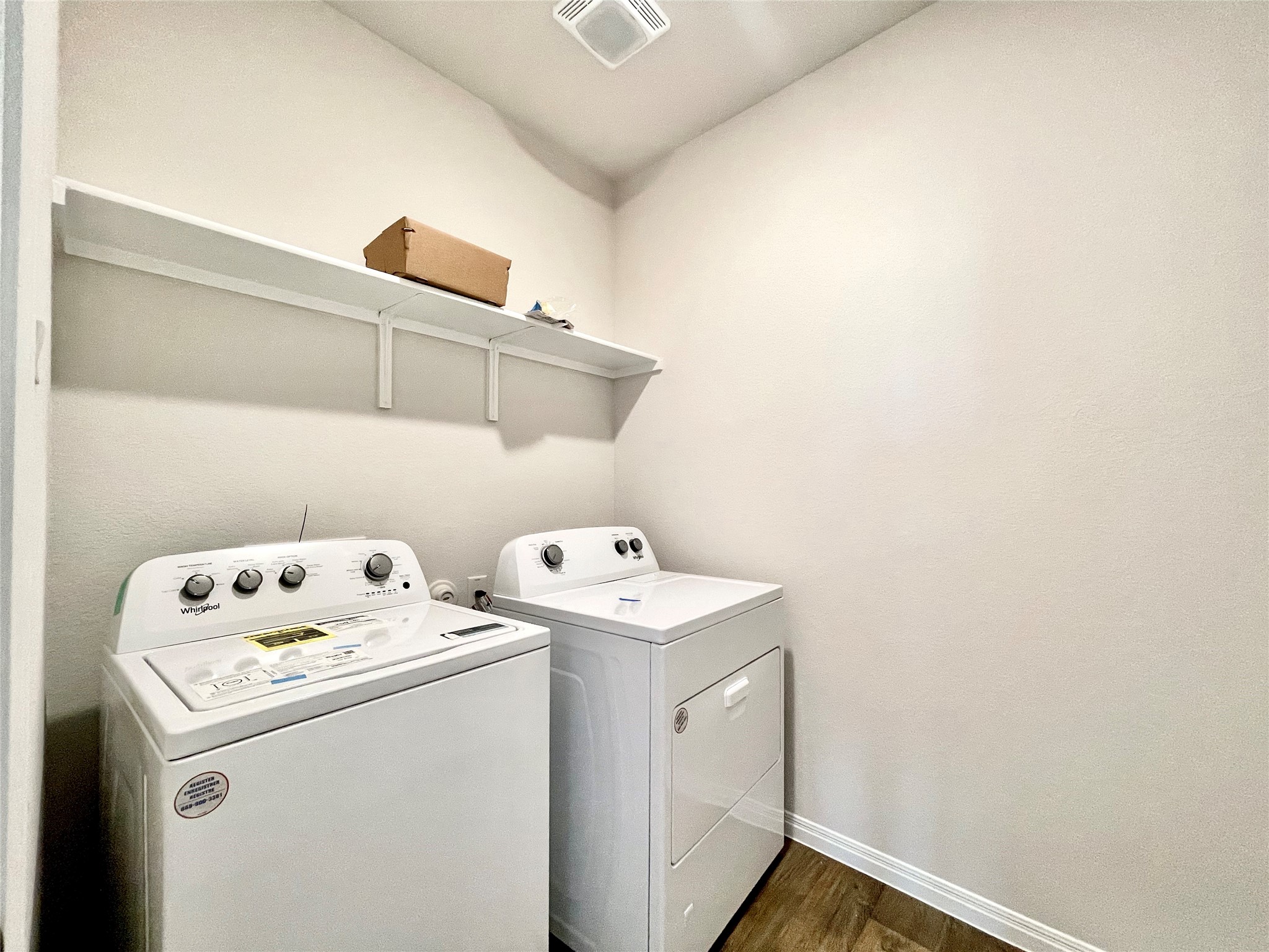 467 Evergreen Sumac Loop Kyle, TX 78640 - Photo 22 of 40 a utility room with dryer and washer