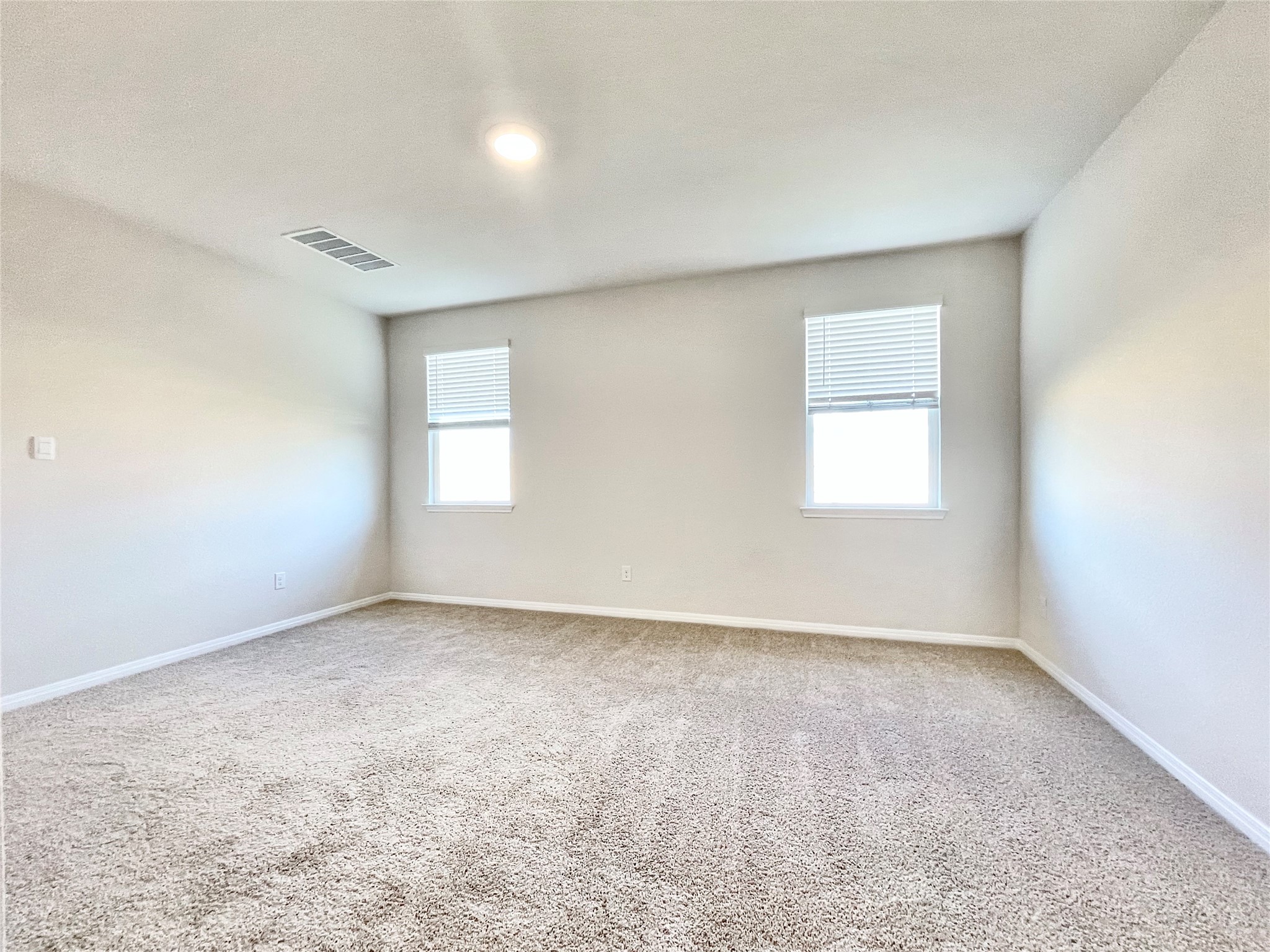 467 Evergreen Sumac Loop Kyle, TX 78640 - Photo 26 of 40 an empty room with a window
