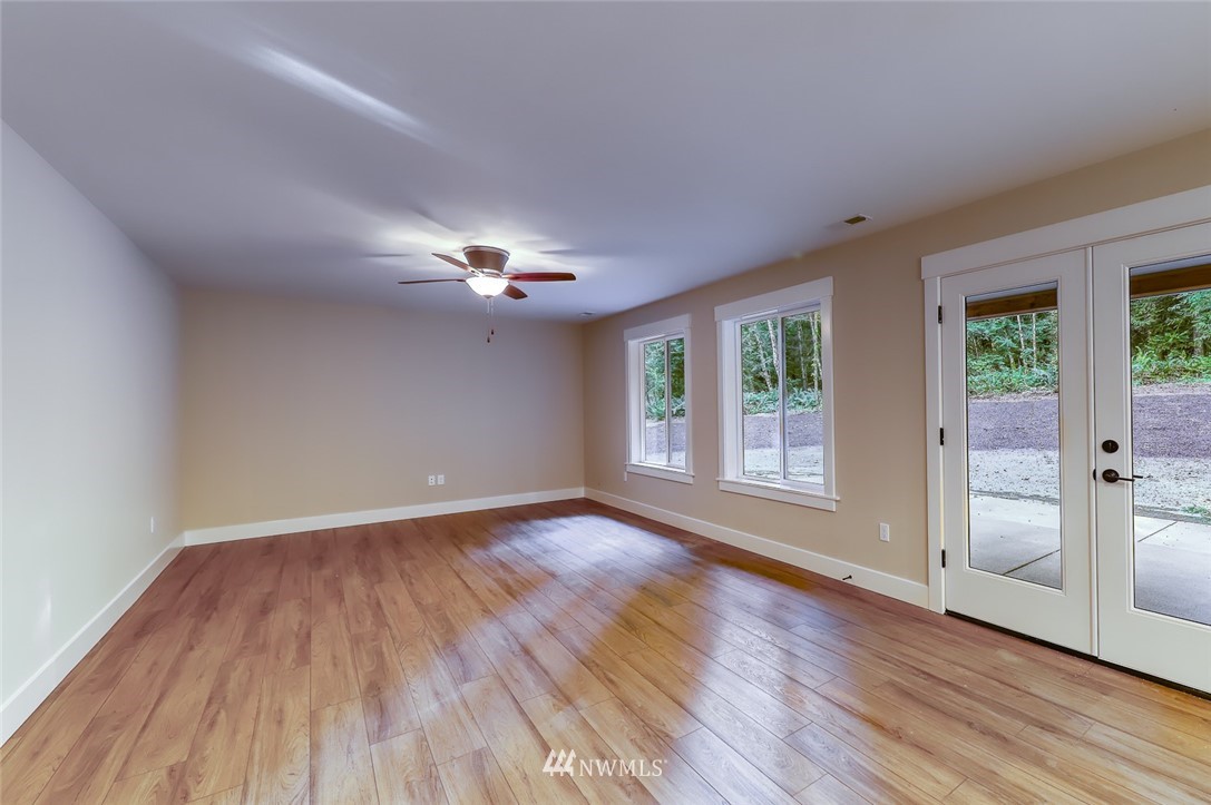 25923 Highland Road Northeast Kingston, WA 98346 - Photo 16 of 40 Gallery Image 16