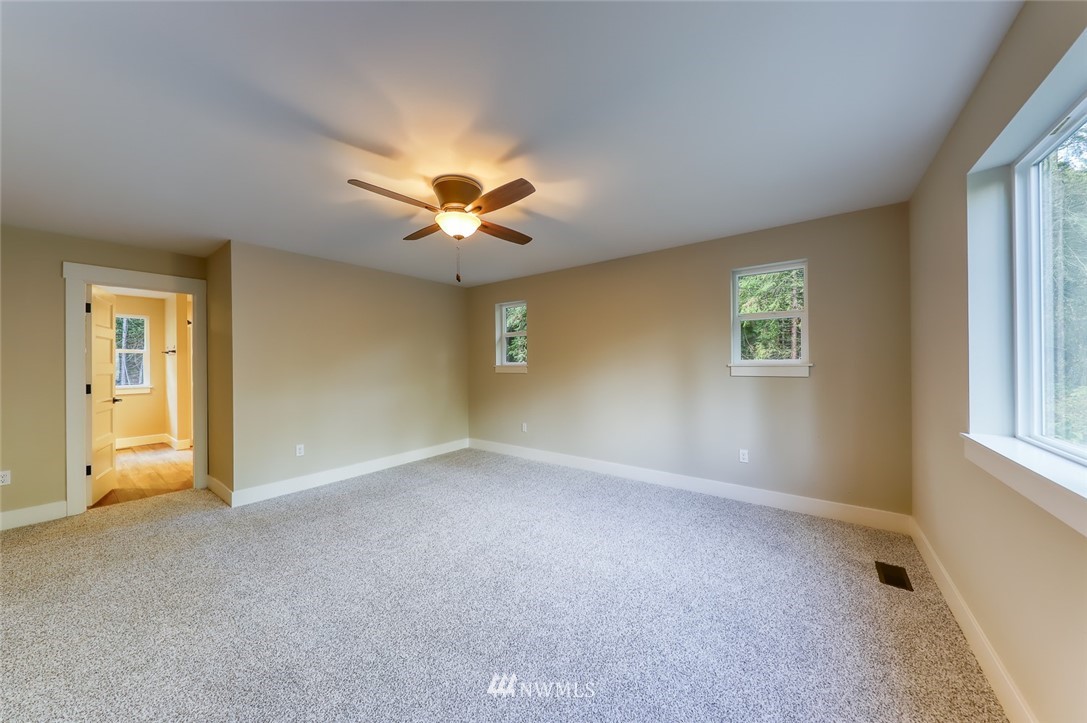 25923 Highland Road Northeast Kingston, WA 98346 - Photo 26 of 40 Gallery Image 26